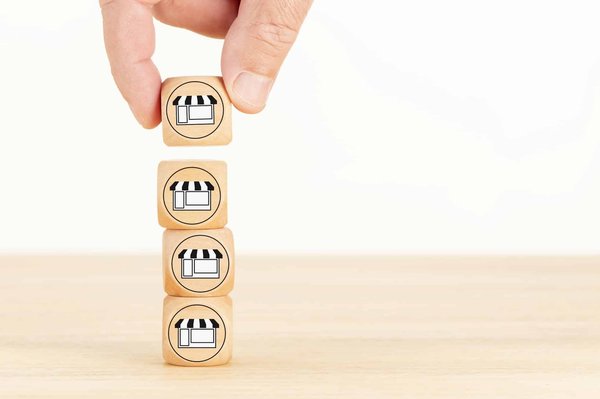 Quali sono i fattori chiave per il successo nel franchising di un marchio di caffetteria?